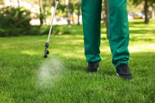 Best Wildlife Control Services  in Chanute, KS